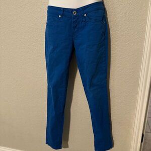 Fiouricci Denim Blue Cropped Pants, New without tags, Size US 25/2